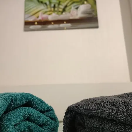 Sw Cosy Apart - Chambly Persan Roissy Buitenkant foto